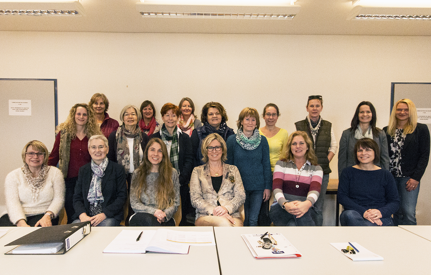 Setzen sich für die Rechte ihrer Berufsgruppe ein: Die Sekretärinnen am Campus Koblenz. Foto: Hiller.